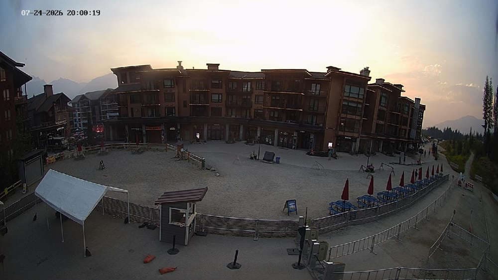 Revelstoke: Village Cam