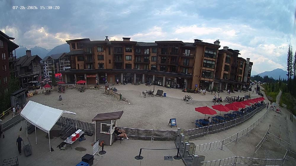 Revelstoke: Village Cam