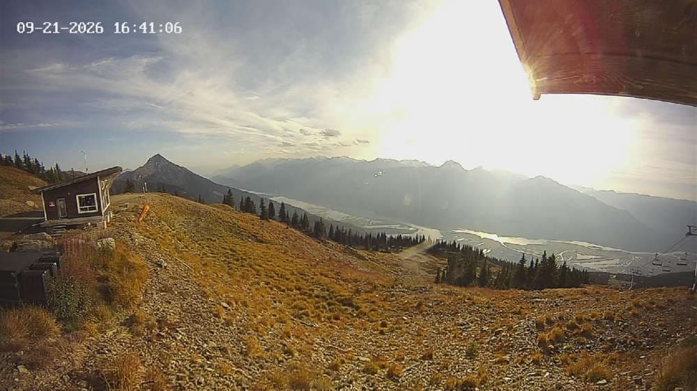 Revelstoke: Top of Stoke Chair Cam