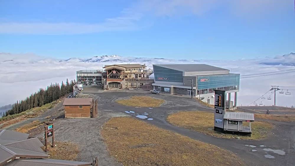 Roundhouse Lodge, Whistler Mountain