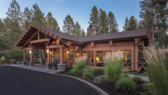 Lobby of Seventh Mountain Resort