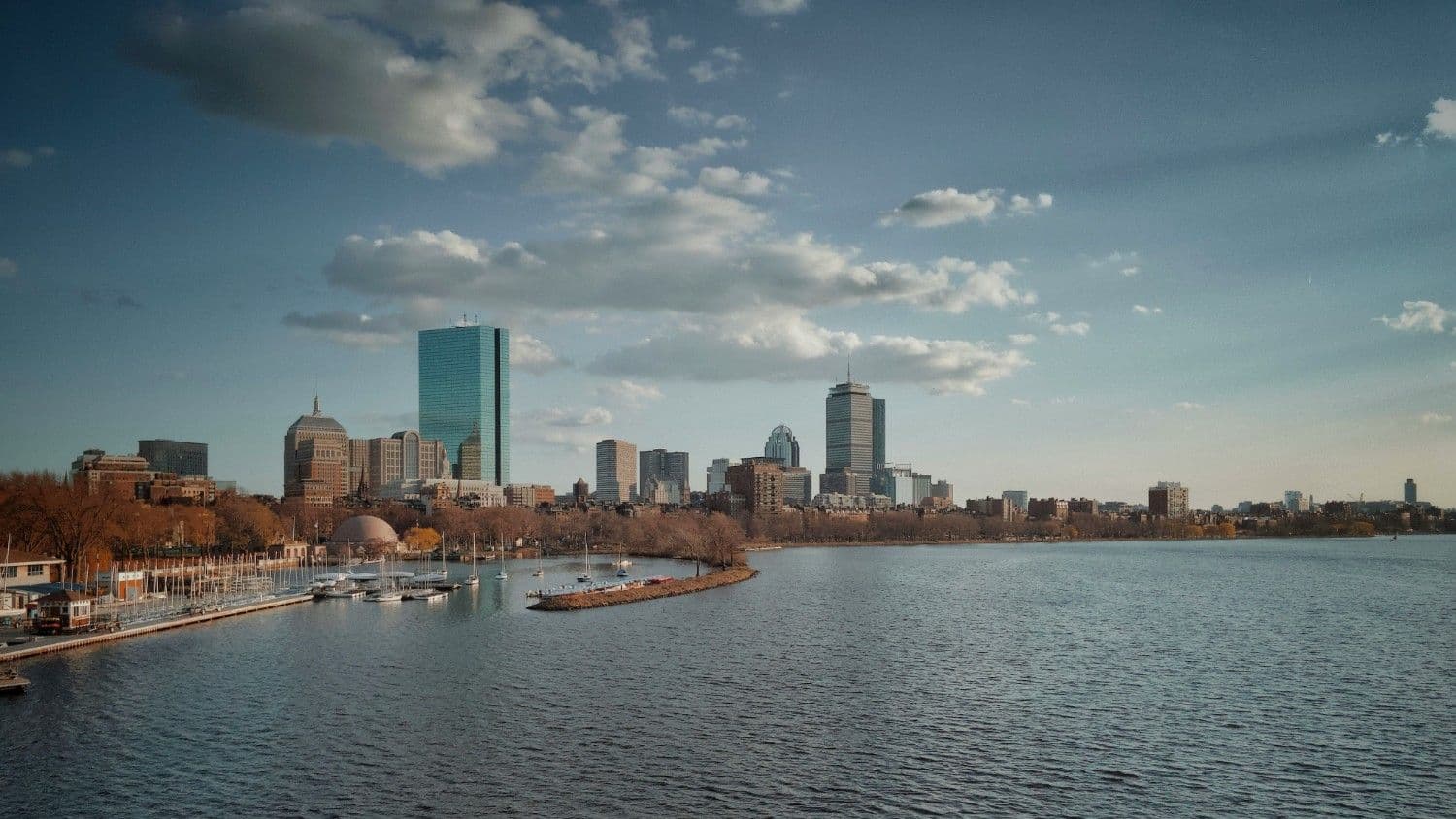 4 Best Ski Resorts in Massachusetts, 2024/25