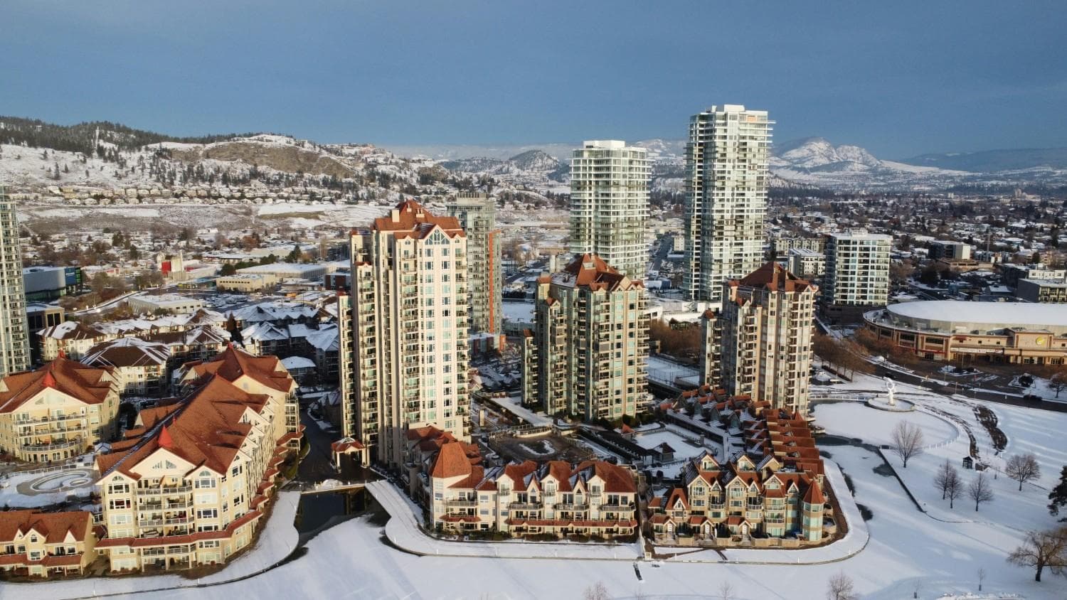 5 Best Ski Resorts Near Kelowna, 2026/27