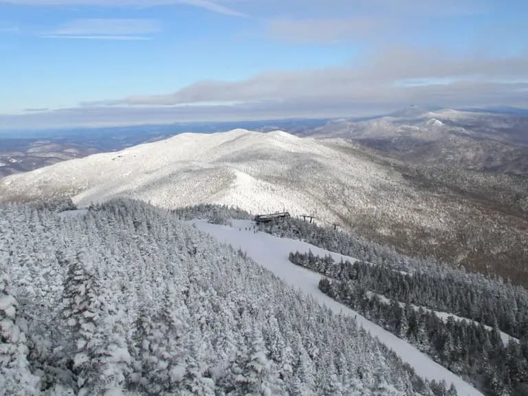 7 Best Ski Resorts in Vermont, 2023/24