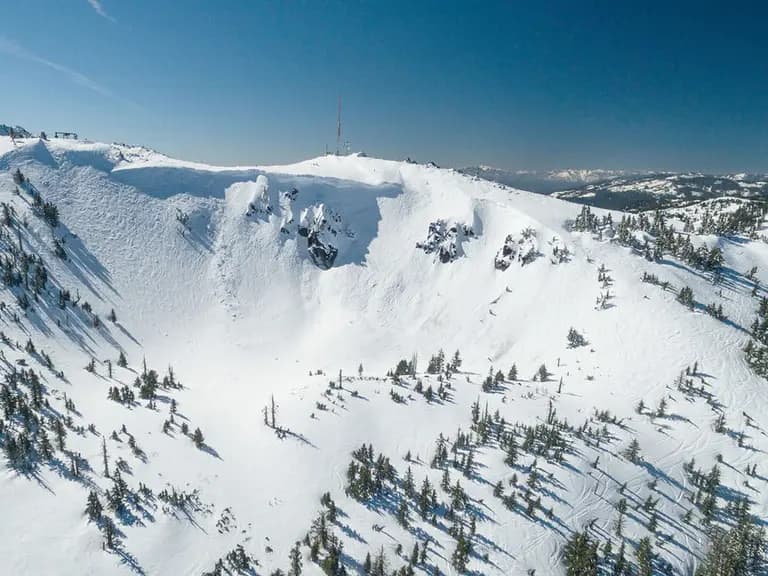 6 Best Ski Resorts in Oregon, 2023/24